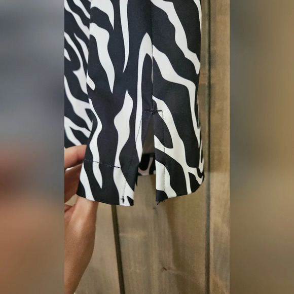 EP Pro/Newyork Zebra print black and white golf skort. Size 14 - Picture 5 of 10